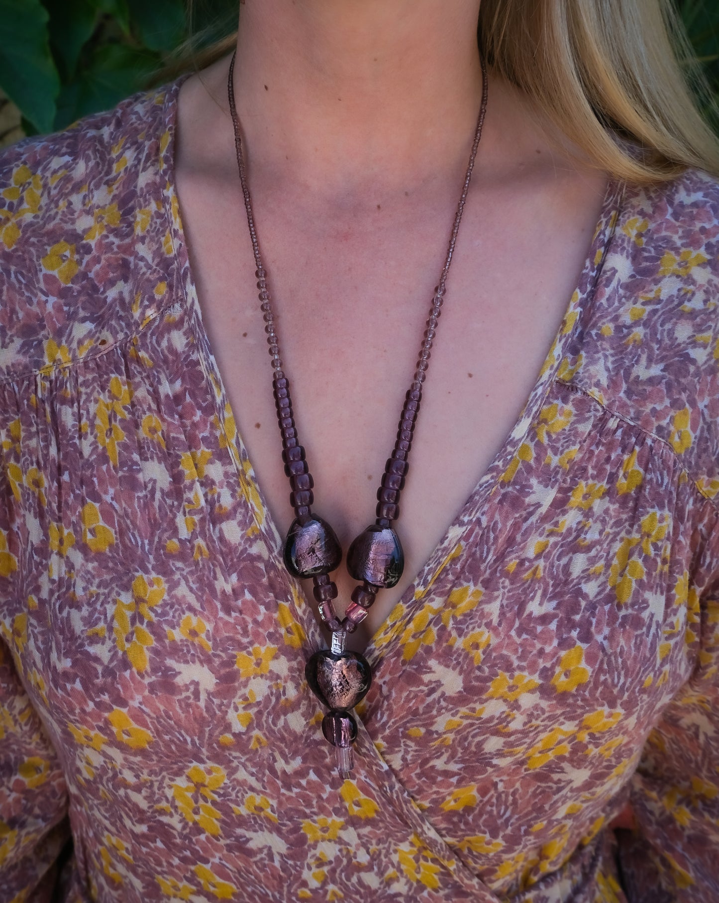 Collier en verre de Murano violet