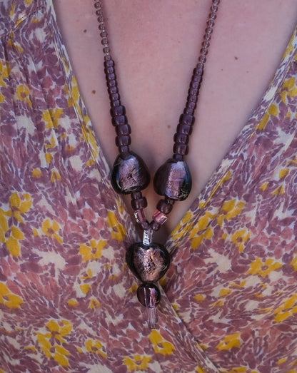 Collier en verre de Murano violet
